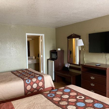 Super 8 By Wyndham Little Rock/North/Airport Otel North Little Rock Dış mekan fotoğraf