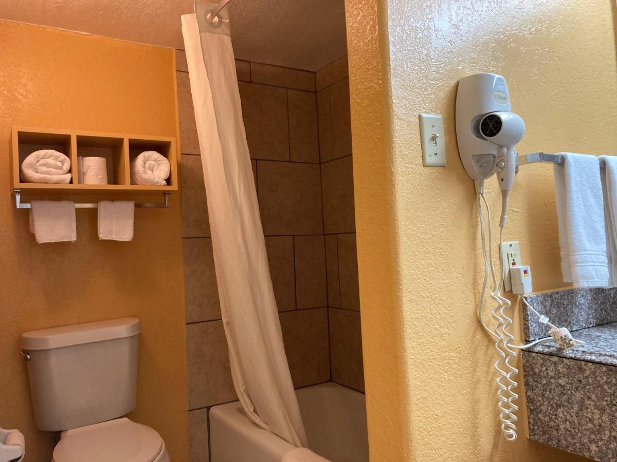 Super 8 By Wyndham Little Rock/North/Airport Otel North Little Rock Dış mekan fotoğraf