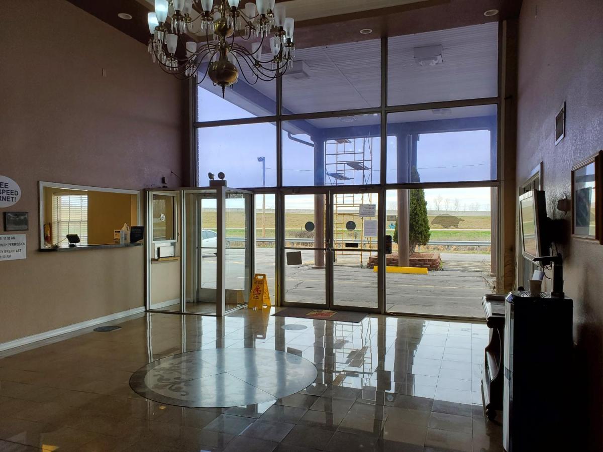 Super 8 By Wyndham Little Rock/North/Airport Otel North Little Rock Dış mekan fotoğraf
