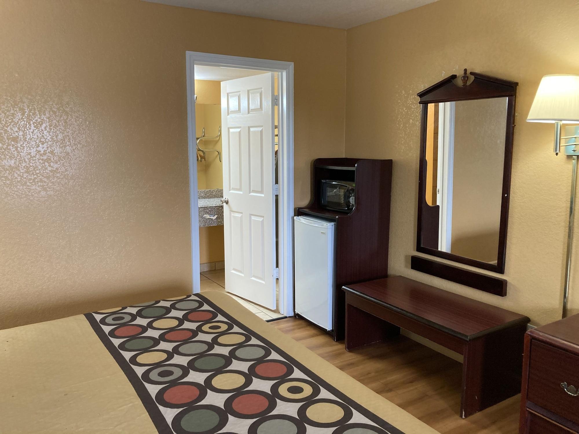 Super 8 By Wyndham Little Rock/North/Airport Otel North Little Rock Dış mekan fotoğraf