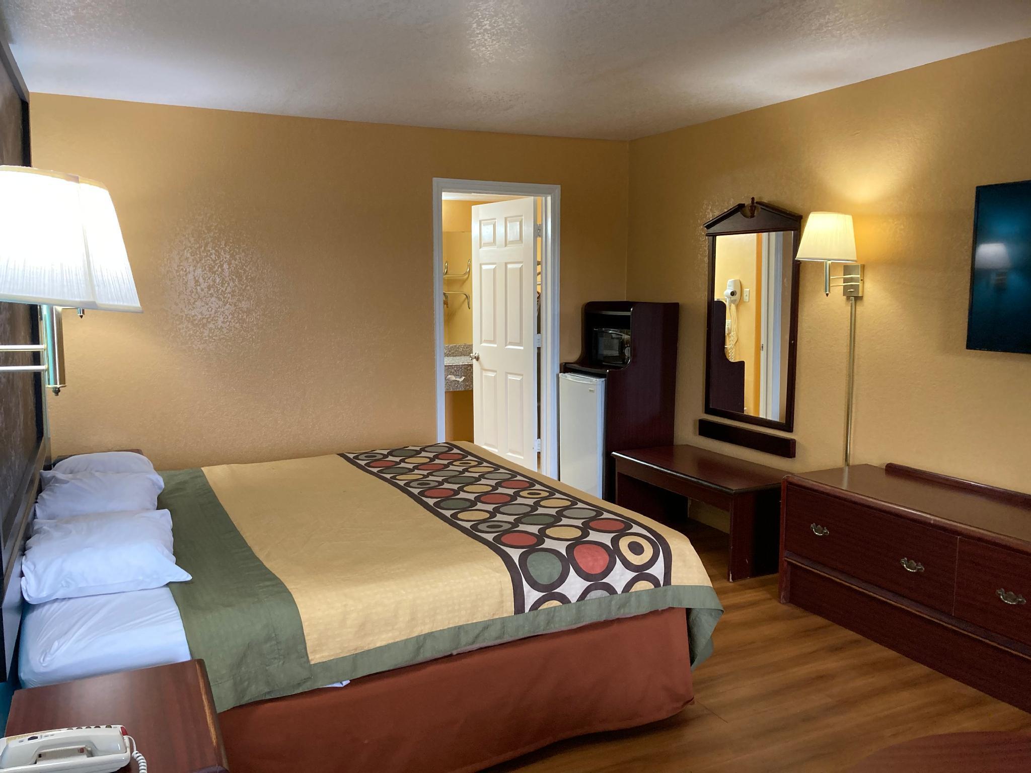 Super 8 By Wyndham Little Rock/North/Airport Otel North Little Rock Dış mekan fotoğraf